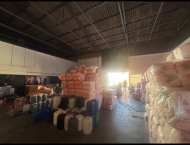 560M² WAREHOUSE TO LET IN PAROW INDUSTRIAL